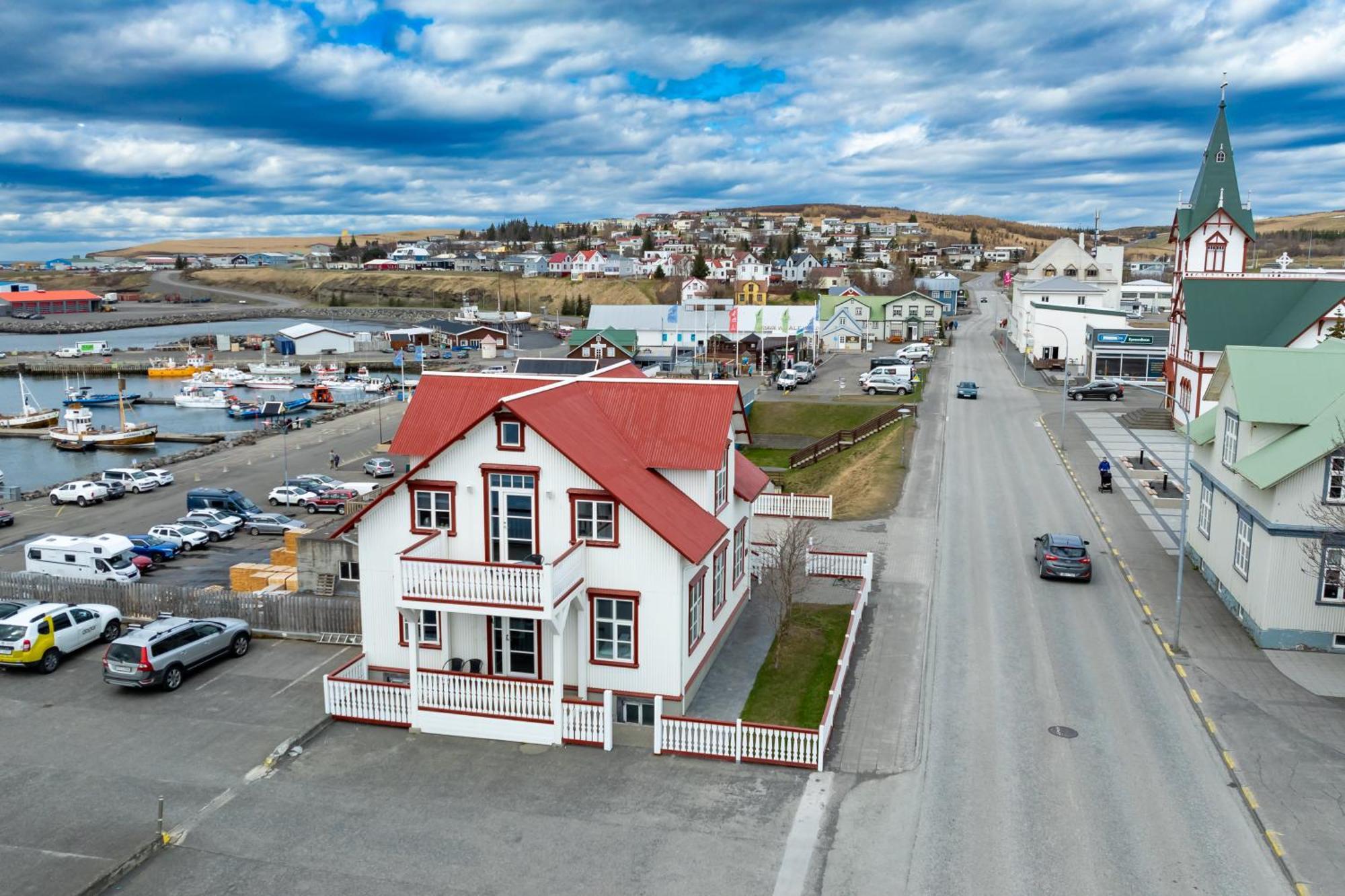 Bjarnabuth Apartamento Húsavík Exterior foto