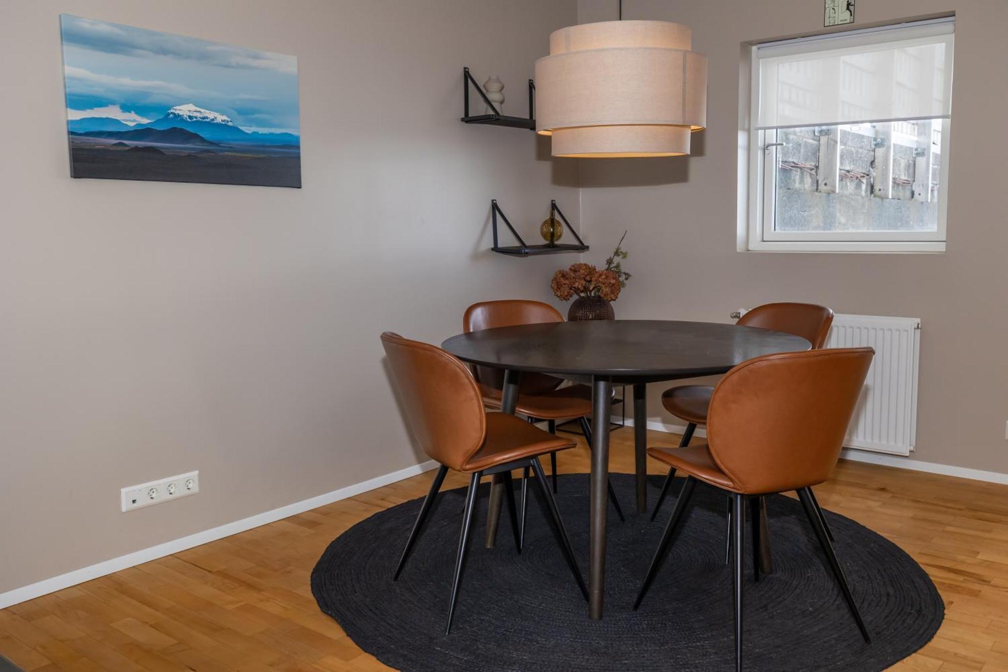 Bjarnabuth Apartamento Húsavík Exterior foto